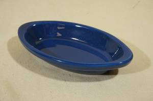 lot 99 image: 6 Cobalt Blue Oval Casserole Plates