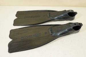 lot 257 image: Cressi Rondinella Black Snorkel Fins