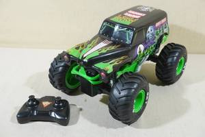 lot 114 image: Grave Digger RC Car