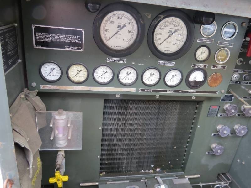 lot 4 image: Davey 4 Stage Scuba Military Compressor with Manual and Training CD - 1C41RDEW
