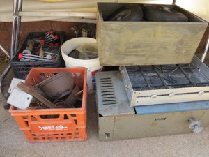 lot 16 image: Mixed Lot Hardware