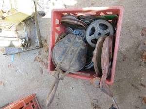 lot 18 image: Mixed lot of Pulleys and Pulley Wheels