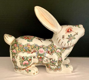 lot 58 image: Famille Rose Style Painted Rabbit Figurine