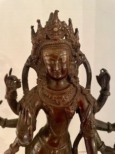lot 59 image: Buddhist Diety Avalokiteshvara Metal Figurine