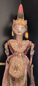 lot 208 image: Vintage Indonesian Puppet