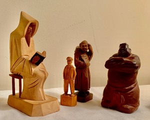 lot 350 image: Variety of Wood Carved Items