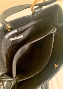 lot 360 image: Black Leather Handbag