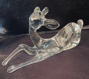 lot 317 image: Three Crystal and Glass Figurines