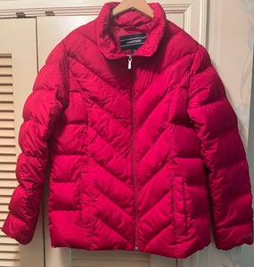 lot 325 image: Two Lands End Coats  Jackets