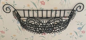 lot 461 image: Ornate Metal Wall Mount Shelf