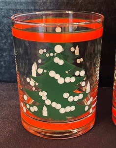 lot 476 image: 4 Waechtersbach Low Ball Glasses