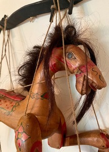 lot 479 image: Vintage Wooden Horse Puppet