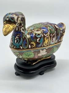 lot 8 image: Vintage Lidded Cloisonn Duck Shaped Trinket Box