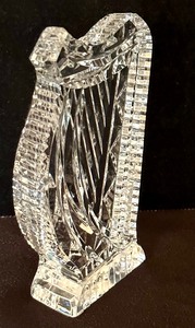 lot 183 image: Waterford Crystal Harp Figurine