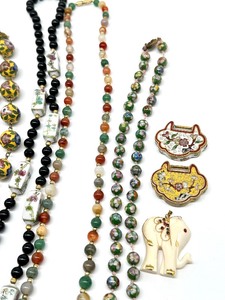 lot 496 image: Variety of Vintage Beaded Necklaces including Cloisonn