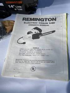 lot 420 image: Remington 14 Inch Electric Chain Saw Model 009178H