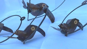 lot 441 image: Four Metal Decorative Bird Hanging Figurines