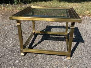lot 448 image: Brass Accent Table with Glass Top