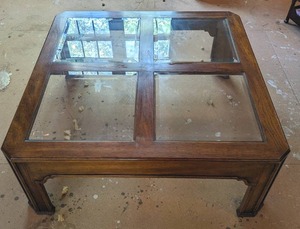 lot 239 image: Vintage Drexel Glass Topped Coffee Table