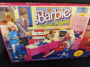 lot 253A image: Barbie Travel Agent Set and Pilot Barbie