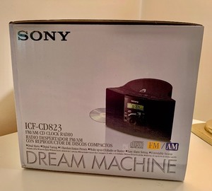 lot 106 image: Sony Dream Machine - NEW in Box - AMFM, CD, Clock Radio