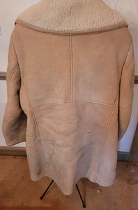 lot 23 image: Mens Sheepskin Coat made in Scotland