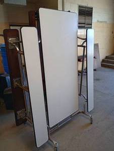 lot 20 image: Double Cafeteria Fold-Out Table