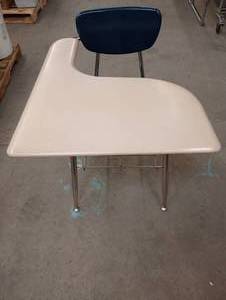 lot 60 image: Virco School Desk