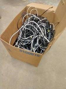 lot 139 image: Box FULL of CordsCables