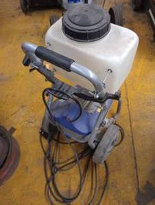 lot 216 image: Biofence Electrostatic Disinfectant Sprayer