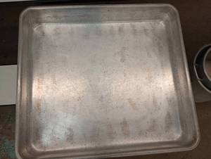 lot 250 image: (4) RoastingBaking Pans