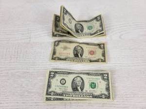 lot 225 image: (16) US $2 Bills