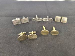 lot 258 image: Lot of (5) Sets of Cufflinks