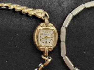 lot 319 image: ELGIN and SEELAND Womens Watches