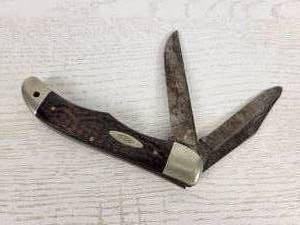 lot 201 image: CASE XX Dual 4 Blade Folding Knife
