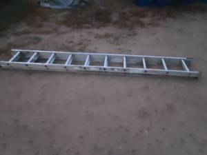 lot 18 image: 16 ft Keller aluminum extension ladder