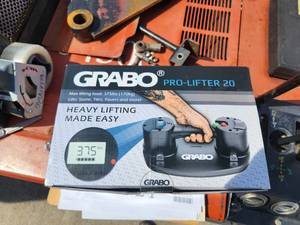 lot 24 image: Grabo Pro-Lifter 20 Lifting Tool (New in Box)