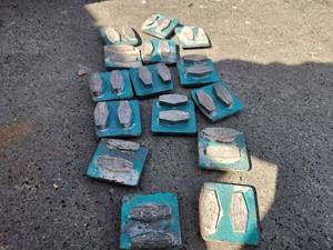 lot 37C image: Grinding Segments (used)