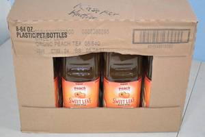lot 60 image: Case Sweet Leaf Organic Peach Iced Tea