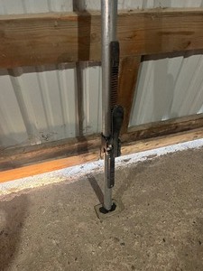 lot 93 image: Load Bar Lock