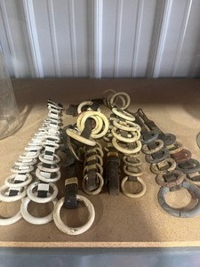 lot 4 image: horse spreaders