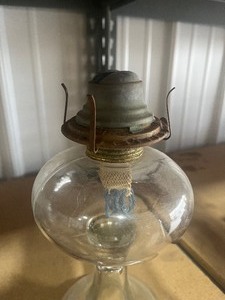 lot 5 image: old oil lamp with chimney