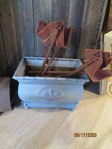 lot 18 image: Metal Storage wTri-Leg Stands...
