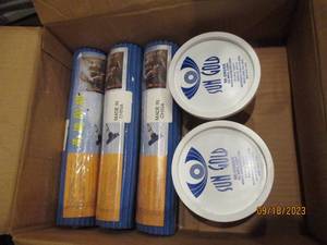 lot 138 image: 3 Swab Squeeze Mop Refills...