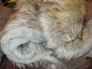 lot 90 image: Wild Mannered Kensporn Blanket...
