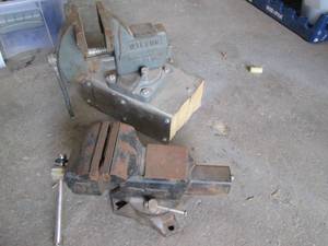 lot 394 image: Prograde bench vice and Wilton benc...