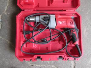 lot 400 image: Near new Milwaukee 12 hammer dril...