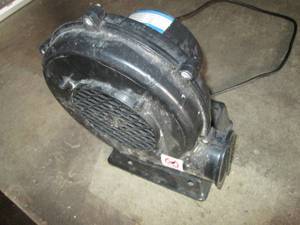 lot 443 image: Electric blower fan...