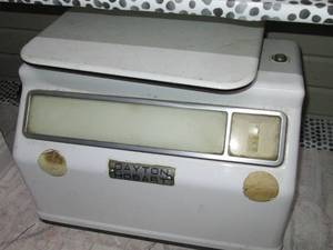 lot 904 image: Vintage Dayton Hobart Scale, Works.