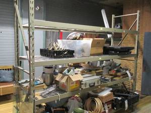 lot 918 image: 1063696 Pallet racking unit....